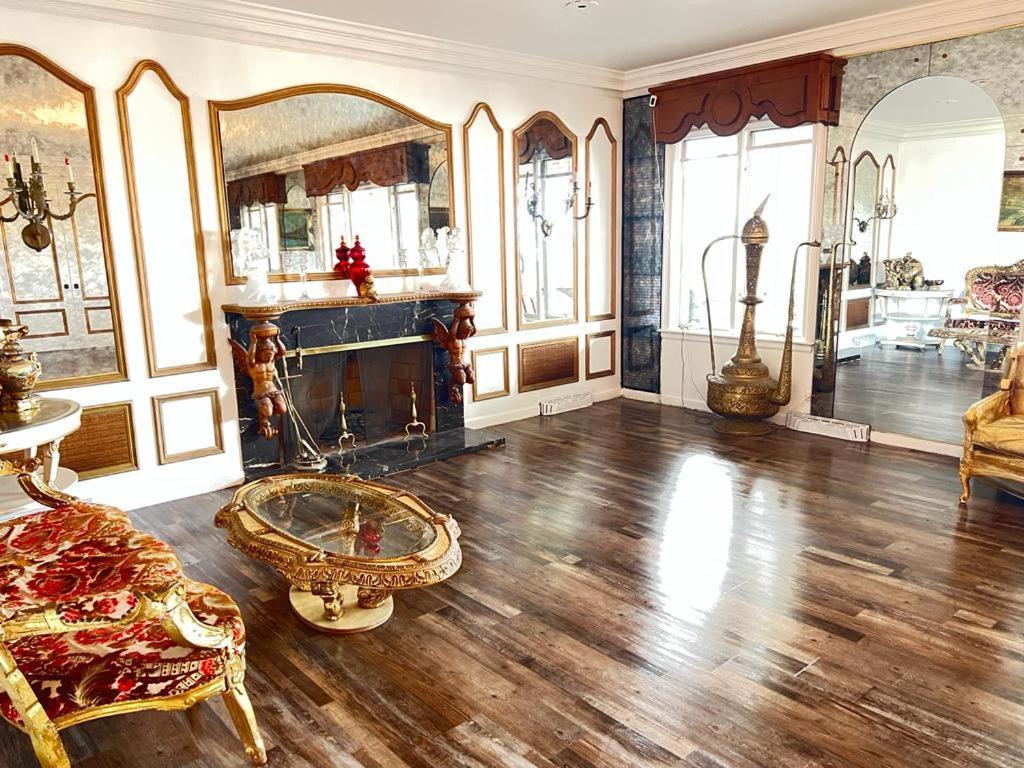 Auberge de jeunesse Pill Hill Mansion à Chicago Extérieur photo
